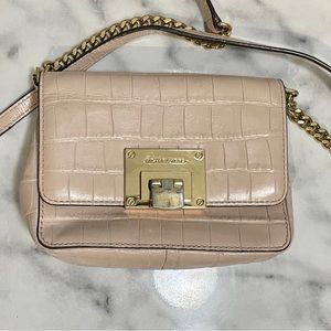 MK tina small leather crossbody bag - ballet